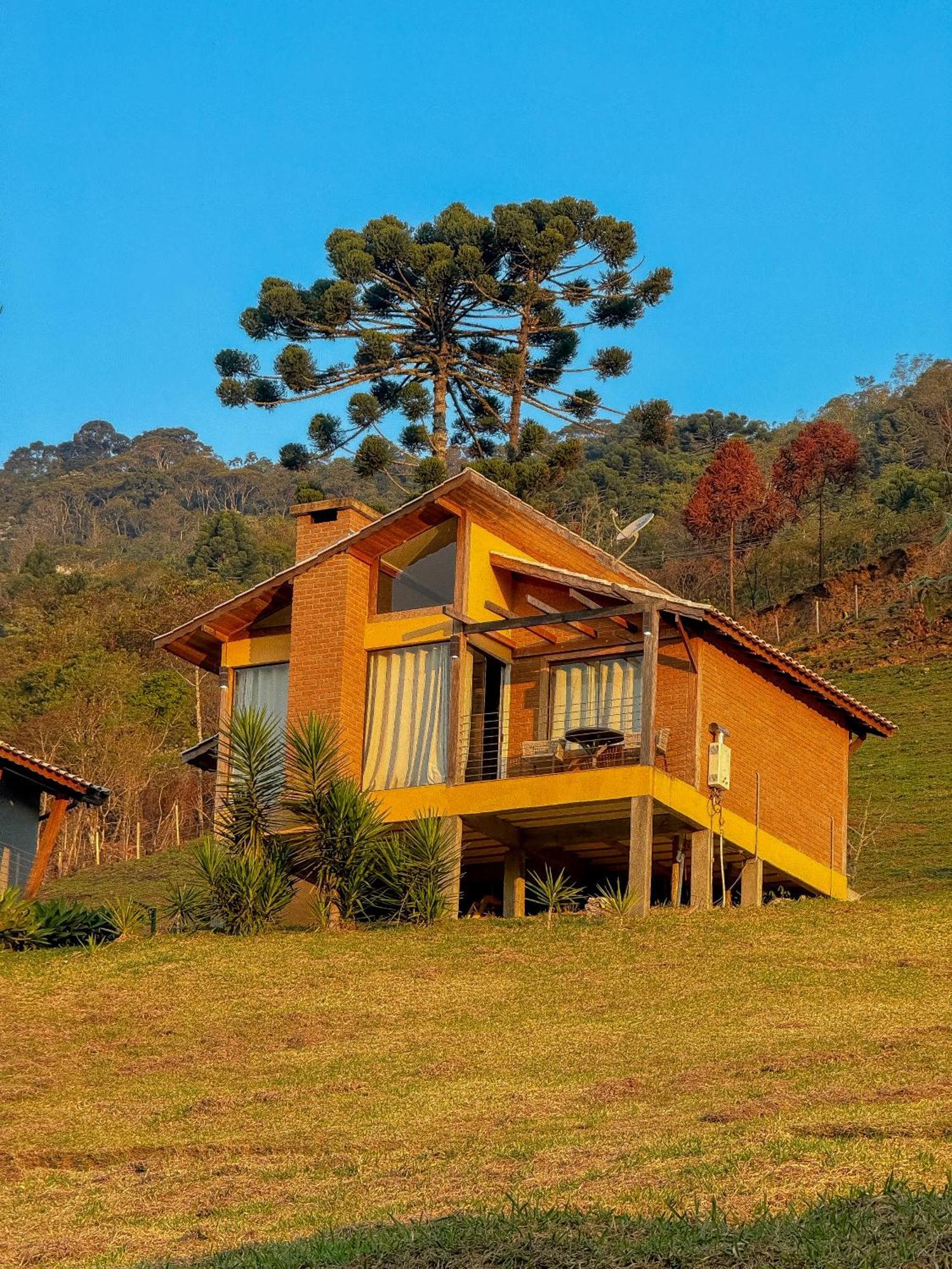 Pousada Rio Dos Cristais Visconde De Maua Exterior photo